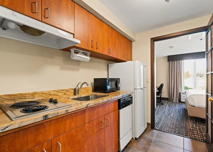 Comfort Inn & Suites Ashland